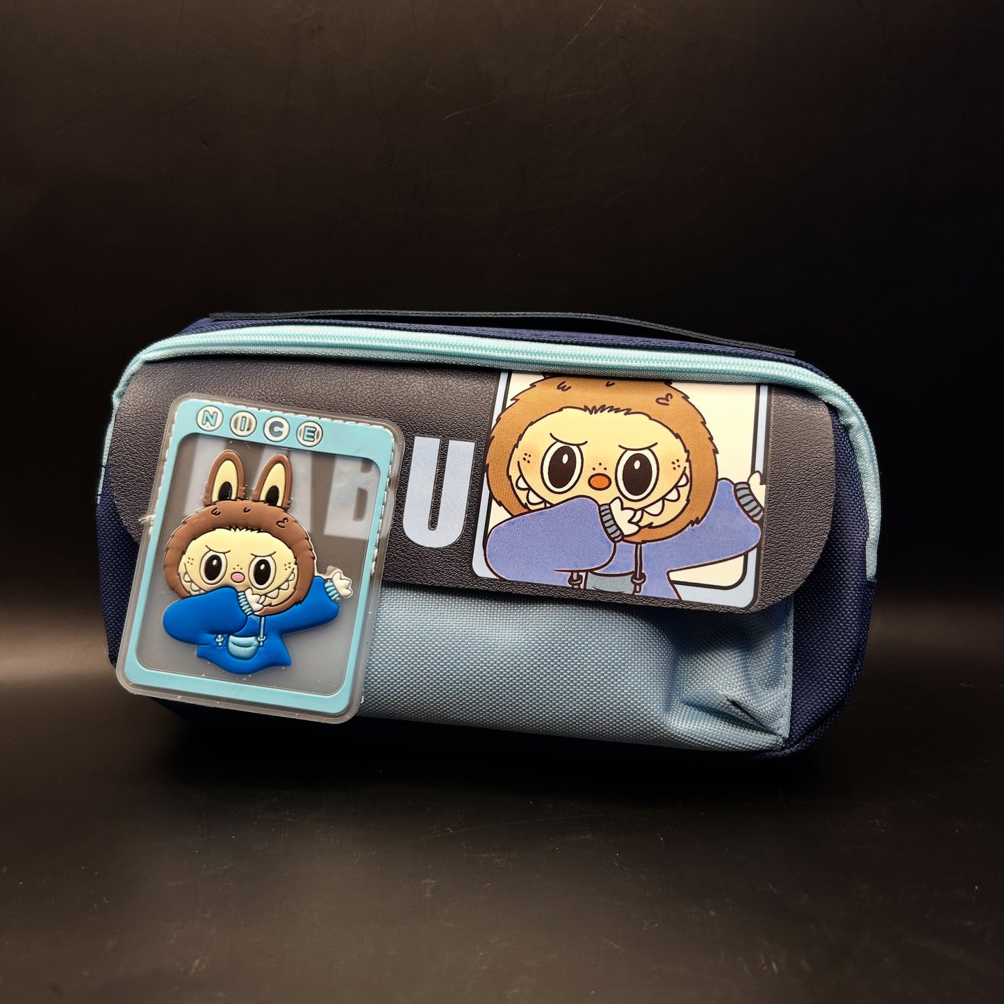 Adorable trousse à crayons - Labubu.
