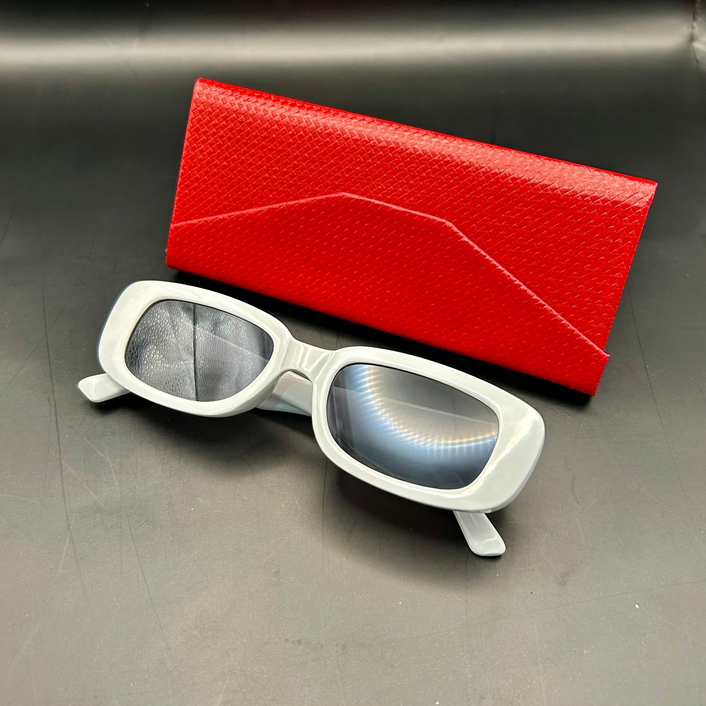 Lunettes de soleil Blanche neige.
